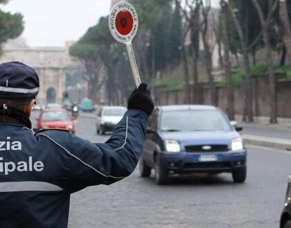 AGENTI DI POLIZIA GIUDIZIARIA